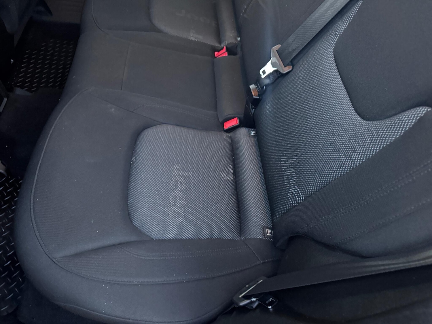 Used Jeep Renegade 2017 for sale - 77040552: Photo 22