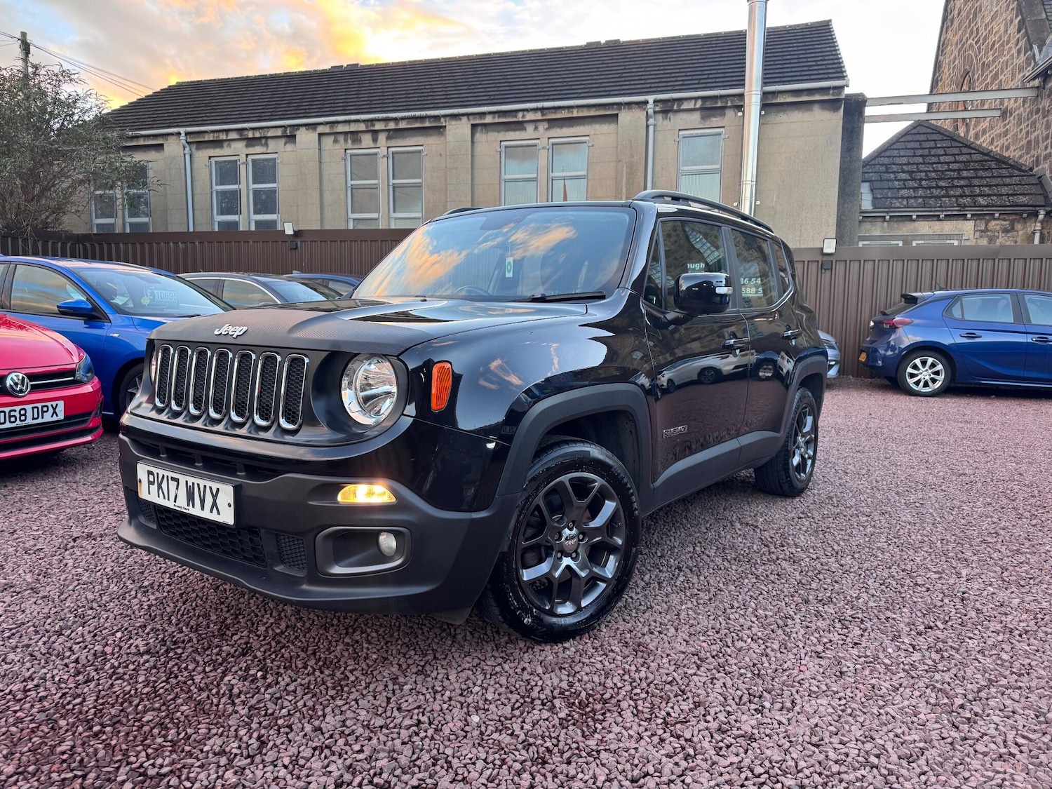 Used Jeep Renegade 2017 for sale - 77040552: Photo 3