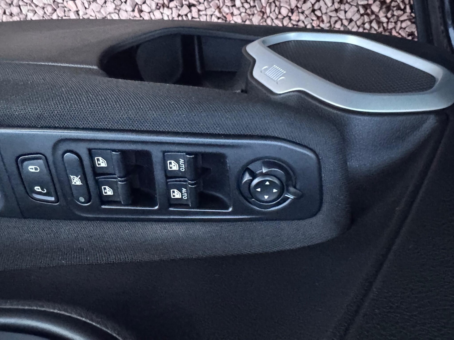 Used Jeep Renegade 2017 for sale - 77040552: Photo 36