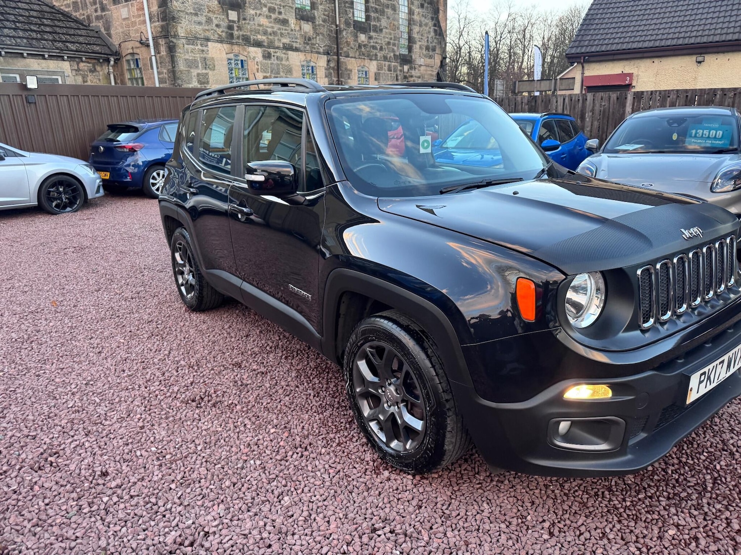 Used Jeep Renegade 2017 for sale - 77040552: Photo 5