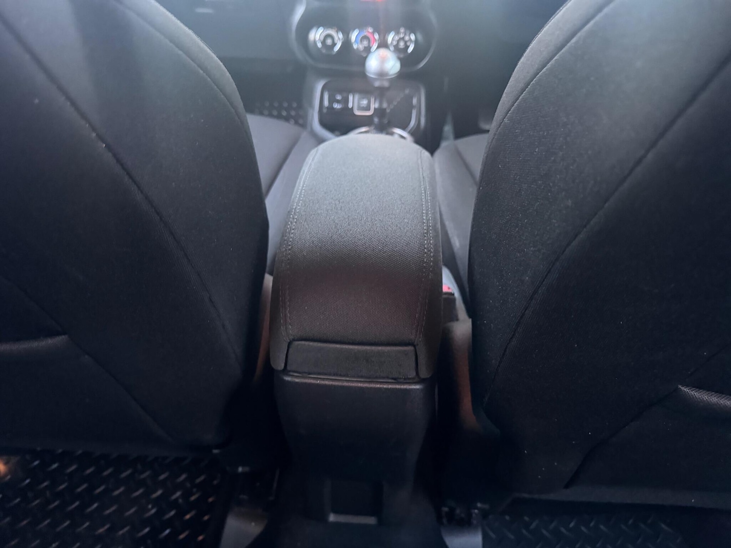 Used Jeep Renegade 2017 for sale - 77040552: Photo 60