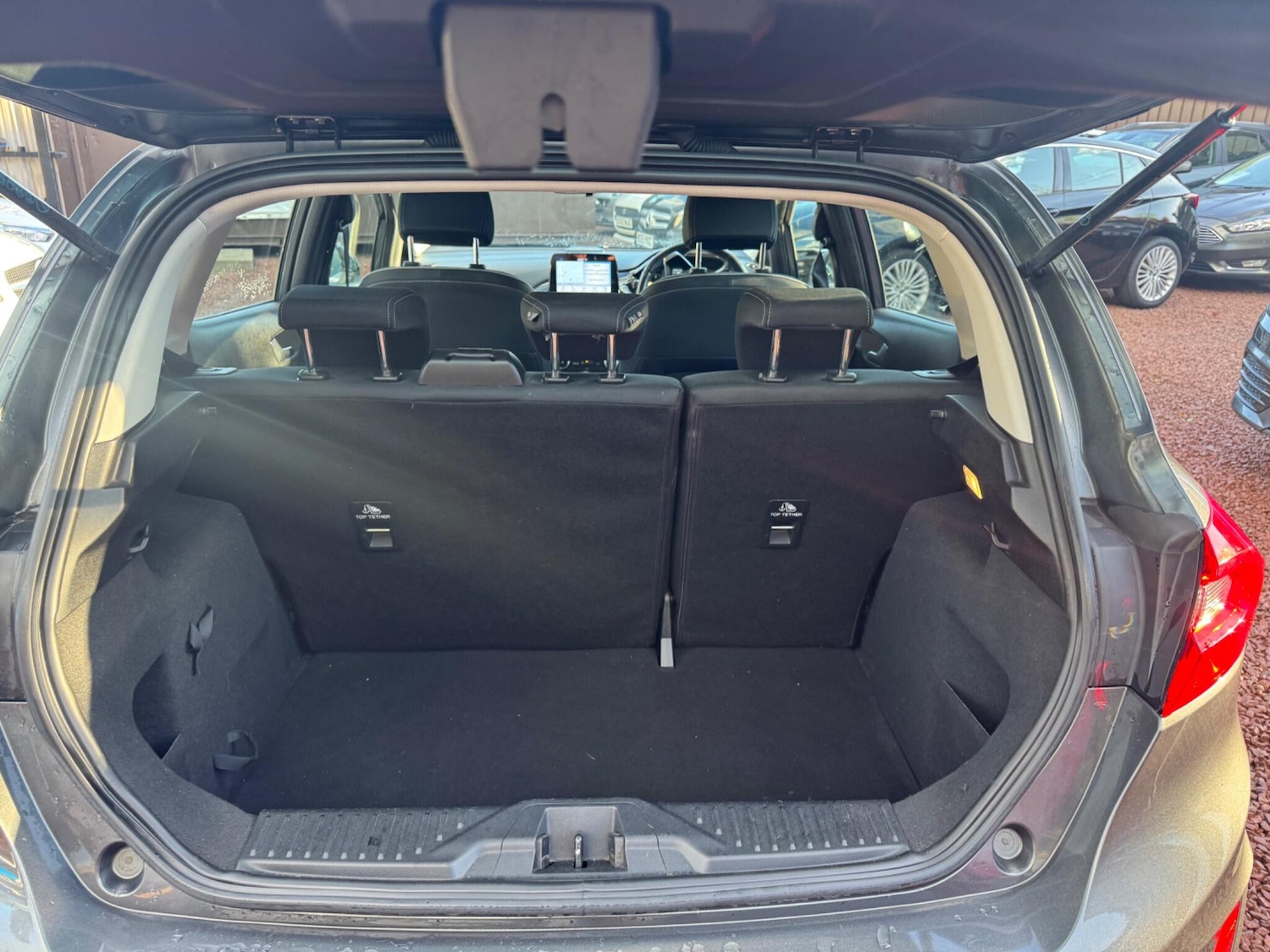 Used Ford Fiesta 2017 for sale - 76370929: Photo 10