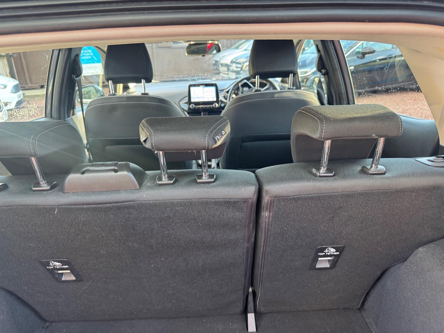 Used Ford Fiesta 2017 for sale - 76370929: Photo 11