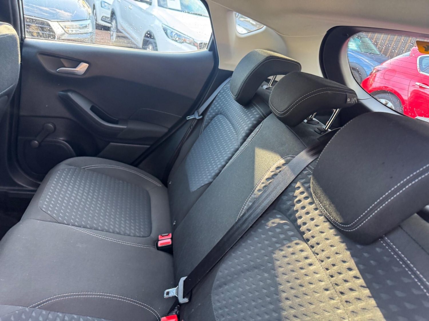 Used Ford Fiesta 2017 for sale - 76370929: Photo 14