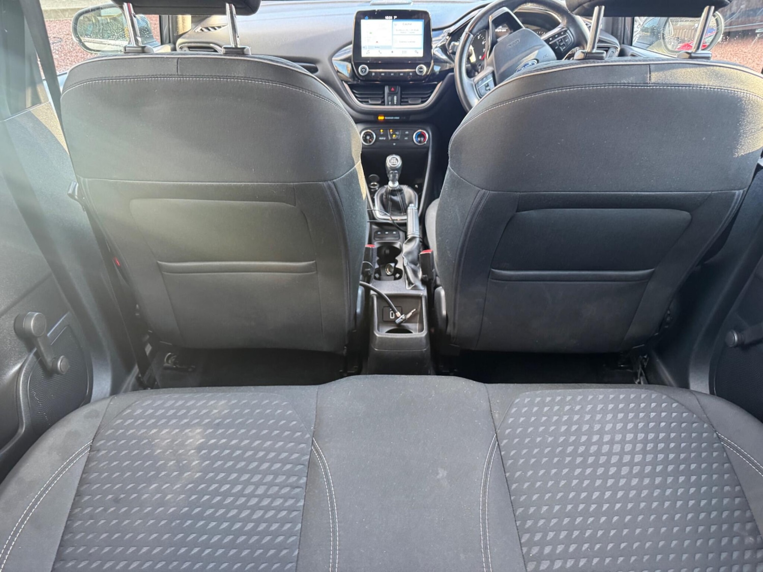 Used Ford Fiesta 2017 for sale - 76370929: Photo 15