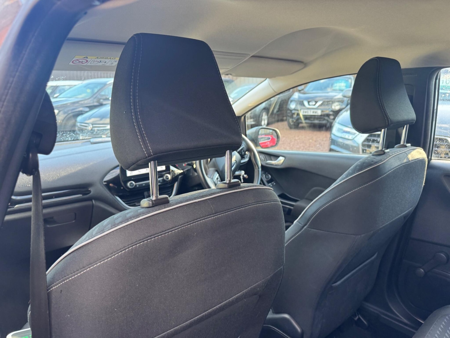 Used Ford Fiesta 2017 for sale - 76370929: Photo 16