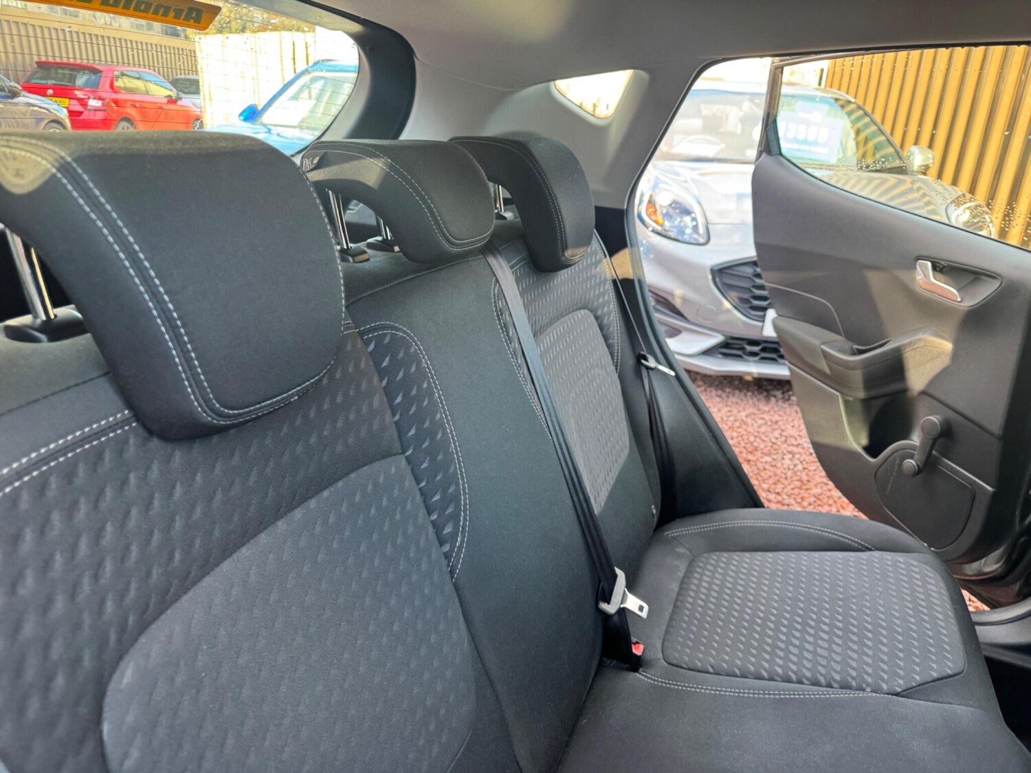 Used Ford Fiesta 2017 for sale - 76370929: Photo 22