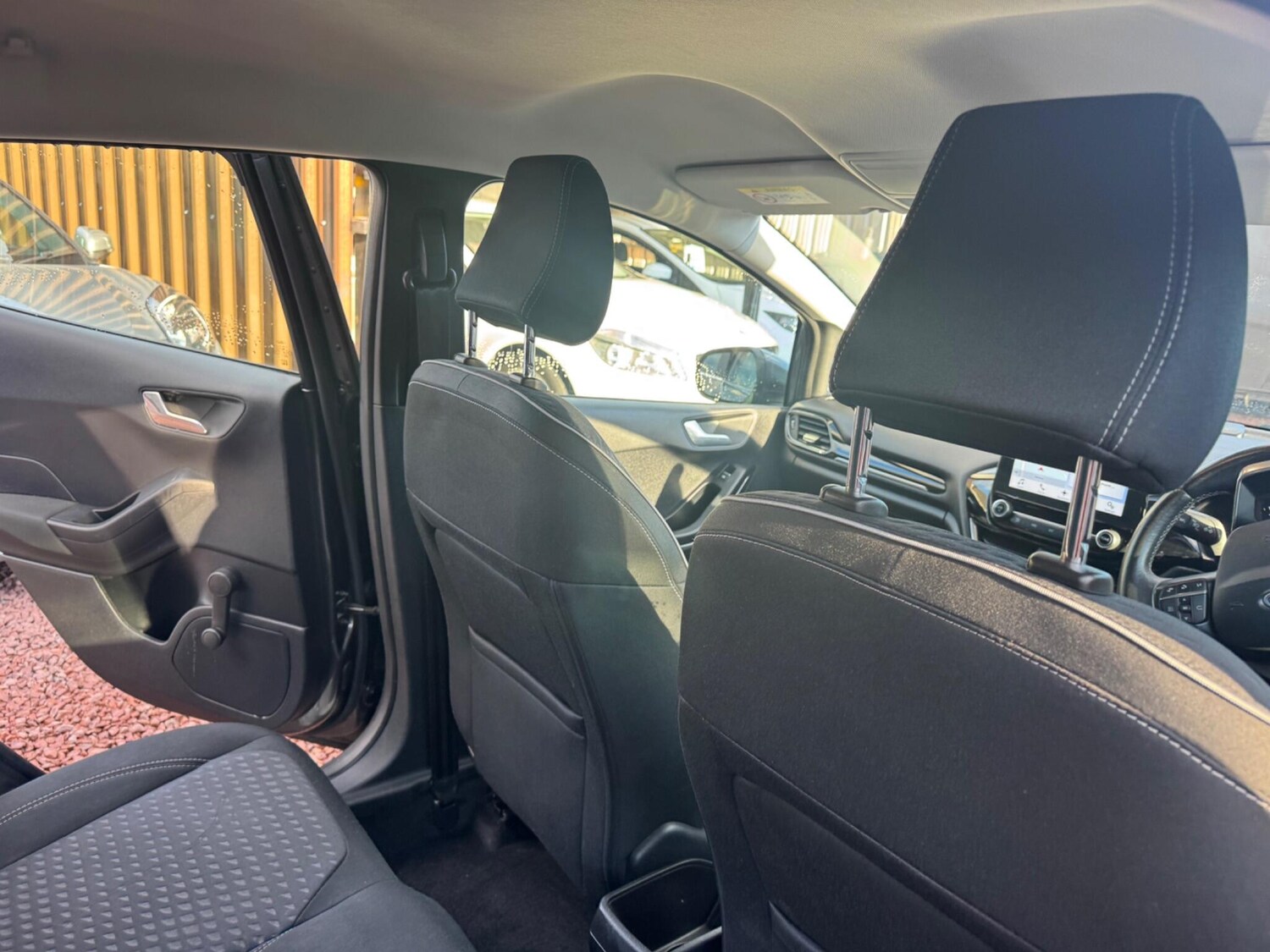 Used Ford Fiesta 2017 for sale - 76370929: Photo 23