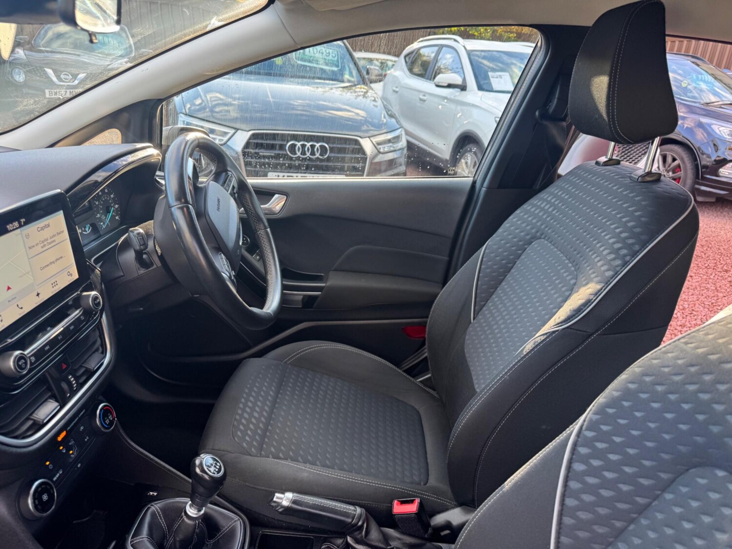 Used Ford Fiesta 2017 for sale - 76370929: Photo 28