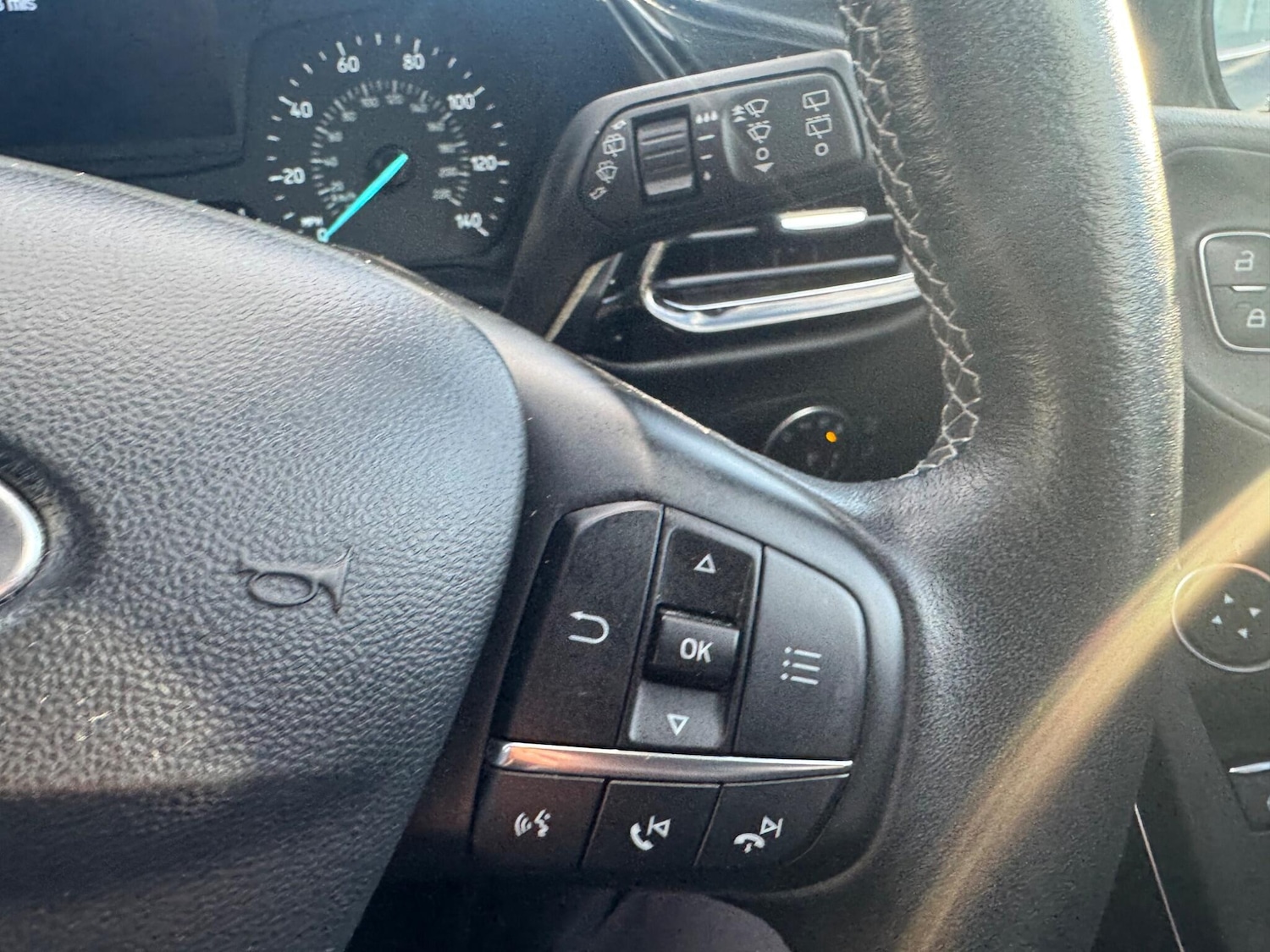 Used Ford Fiesta 2017 for sale - 76370929: Photo 37