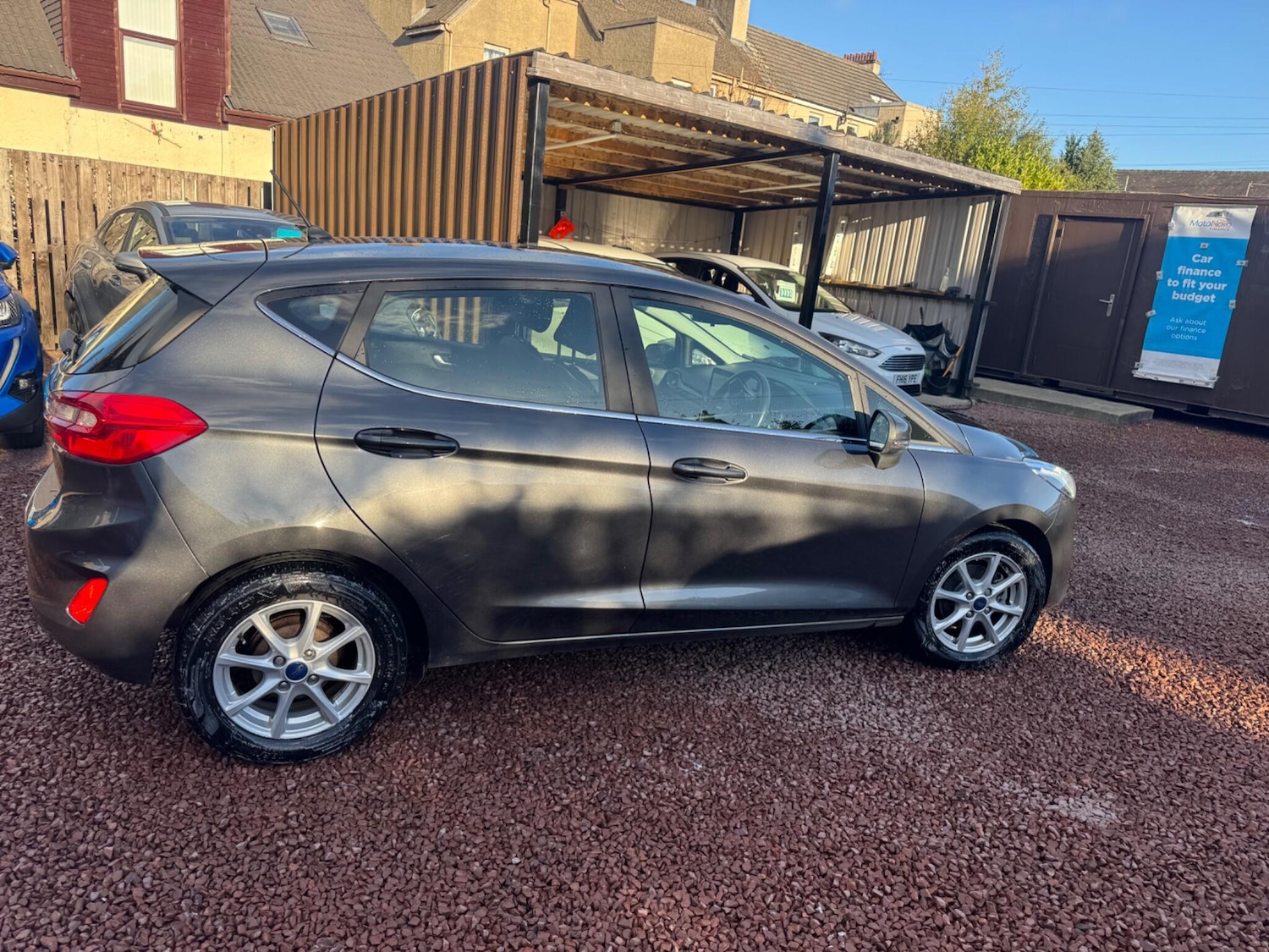 Used Ford Fiesta 2017 for sale - 76370929: Photo 8