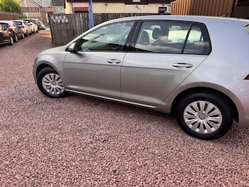 Used Volkswagen Golf 2019 for sale - 78527664: Photo