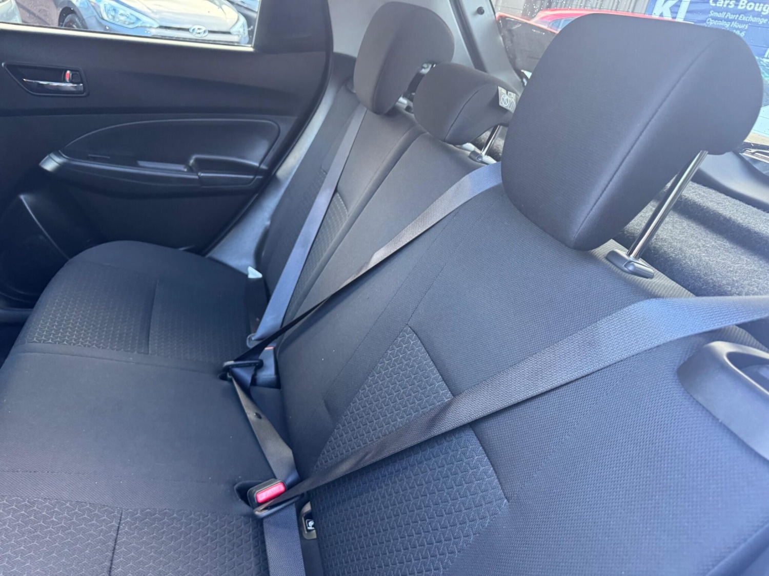 Used Suzuki Swift 2018 for sale - 76988263: Photo 24