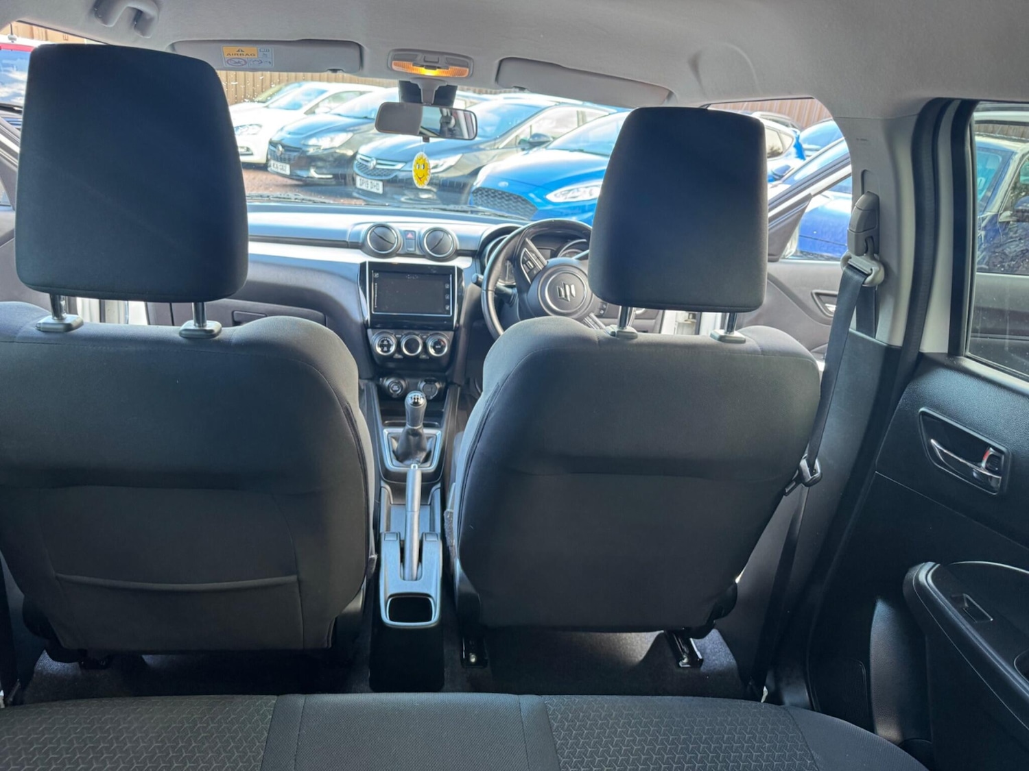 Used Suzuki Swift 2018 for sale - 76988263: Photo 32