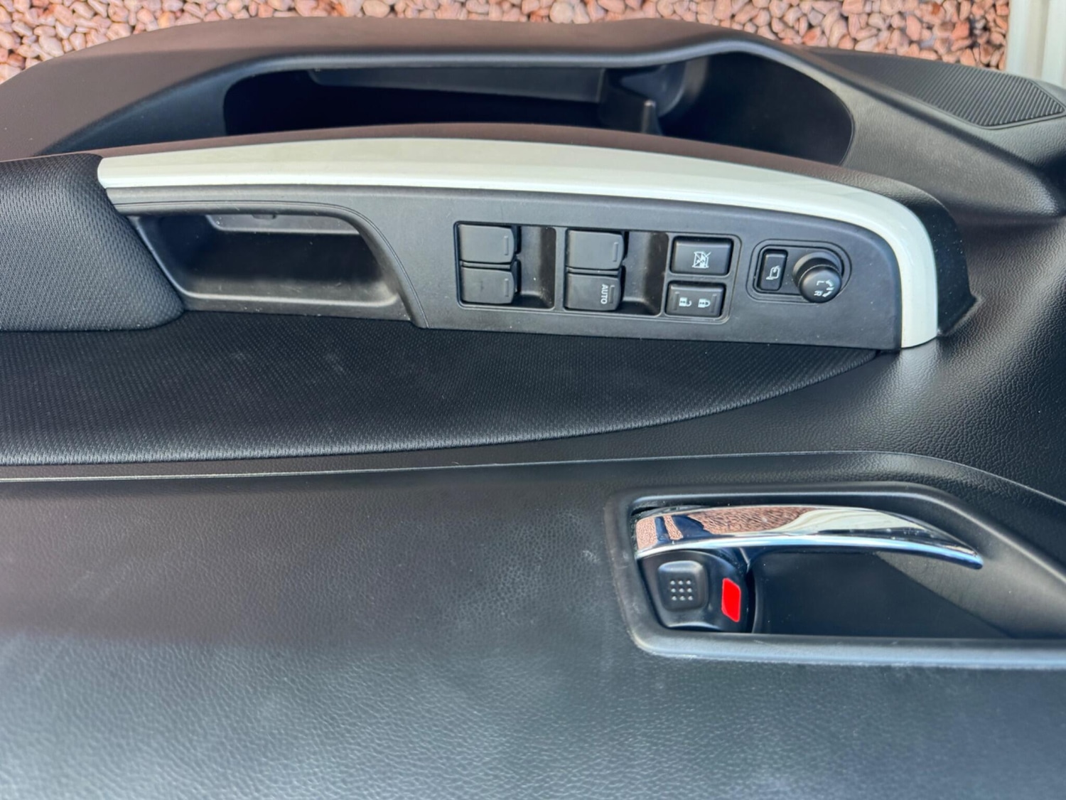 Used Suzuki Swift 2018 for sale - 76988263: Photo 33