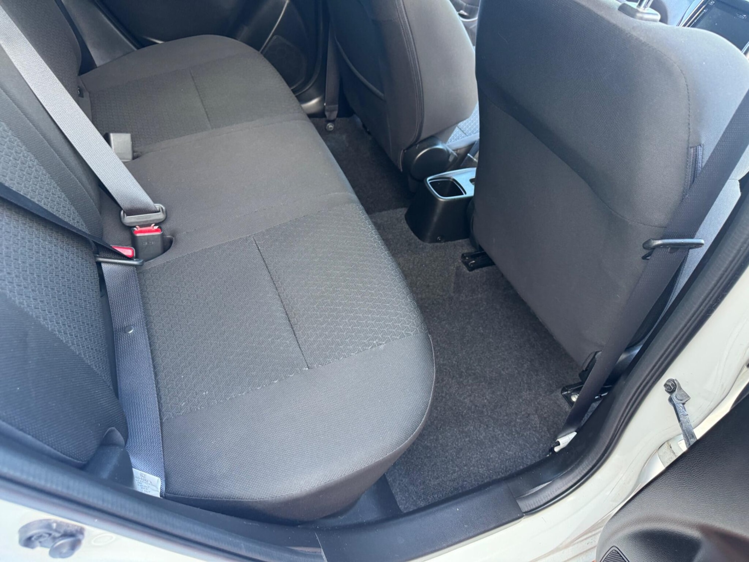 Used Suzuki Swift 2018 for sale - 76988263: Photo 35