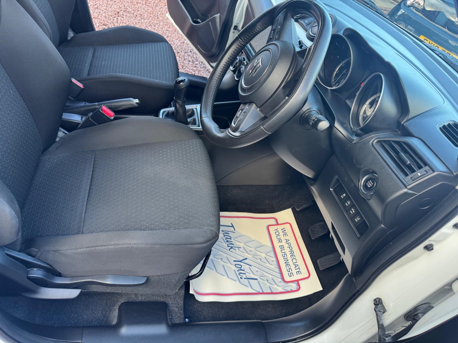 Used Suzuki Swift 2018 for sale - 76988263: Photo 41