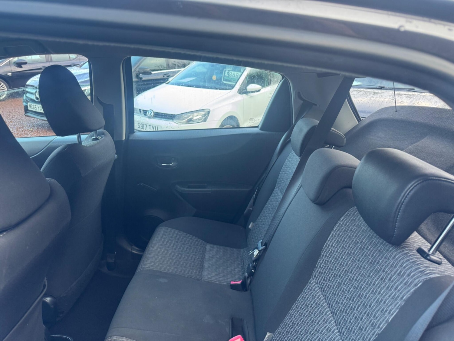 Used Toyota Yaris 2013 for sale - 76380726: Photo 14