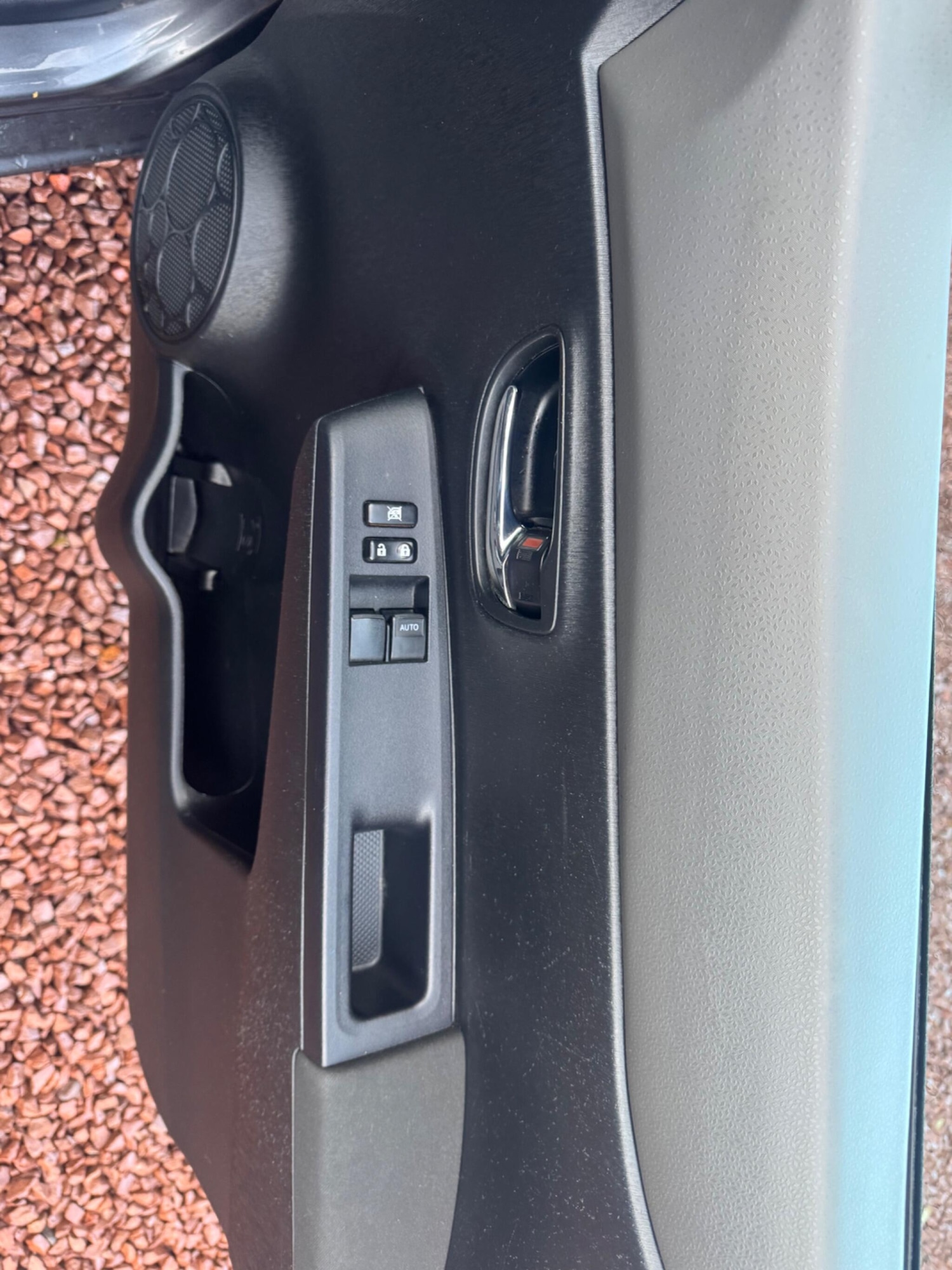 Used Toyota Yaris 2013 for sale - 76380726: Photo 20