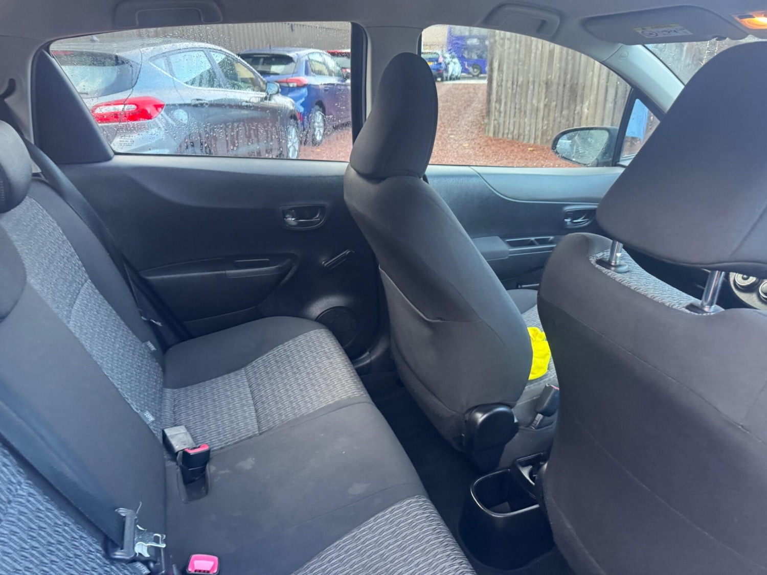 Used Toyota Yaris 2013 for sale - 76380726: Photo 21