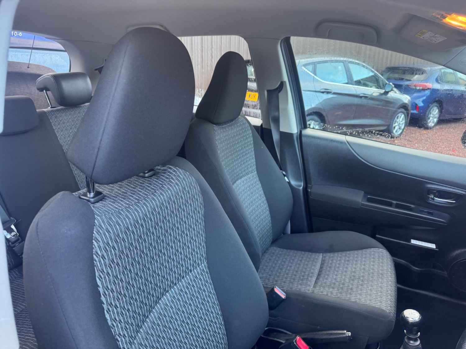 Used Toyota Yaris 2013 for sale - 76380726: Photo 23