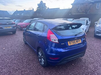 Used Ford Fiesta 2016 for sale - 77266797: Photo