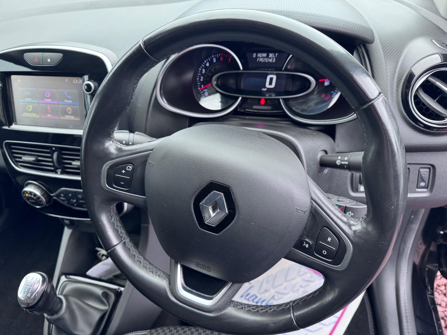 Used Renault Clio 2018 for sale - 77155457: Photo 31