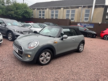 Used MINI Convertible 2017 for sale - 76001411: Photo