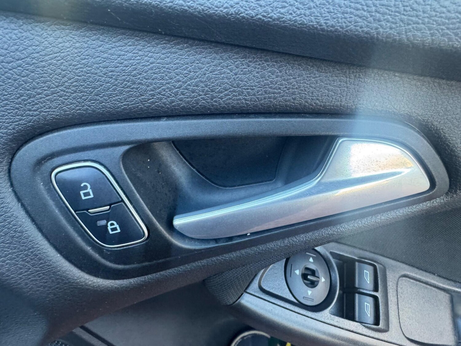 Used Ford Focus 2017 for sale - 76388860: Photo 22