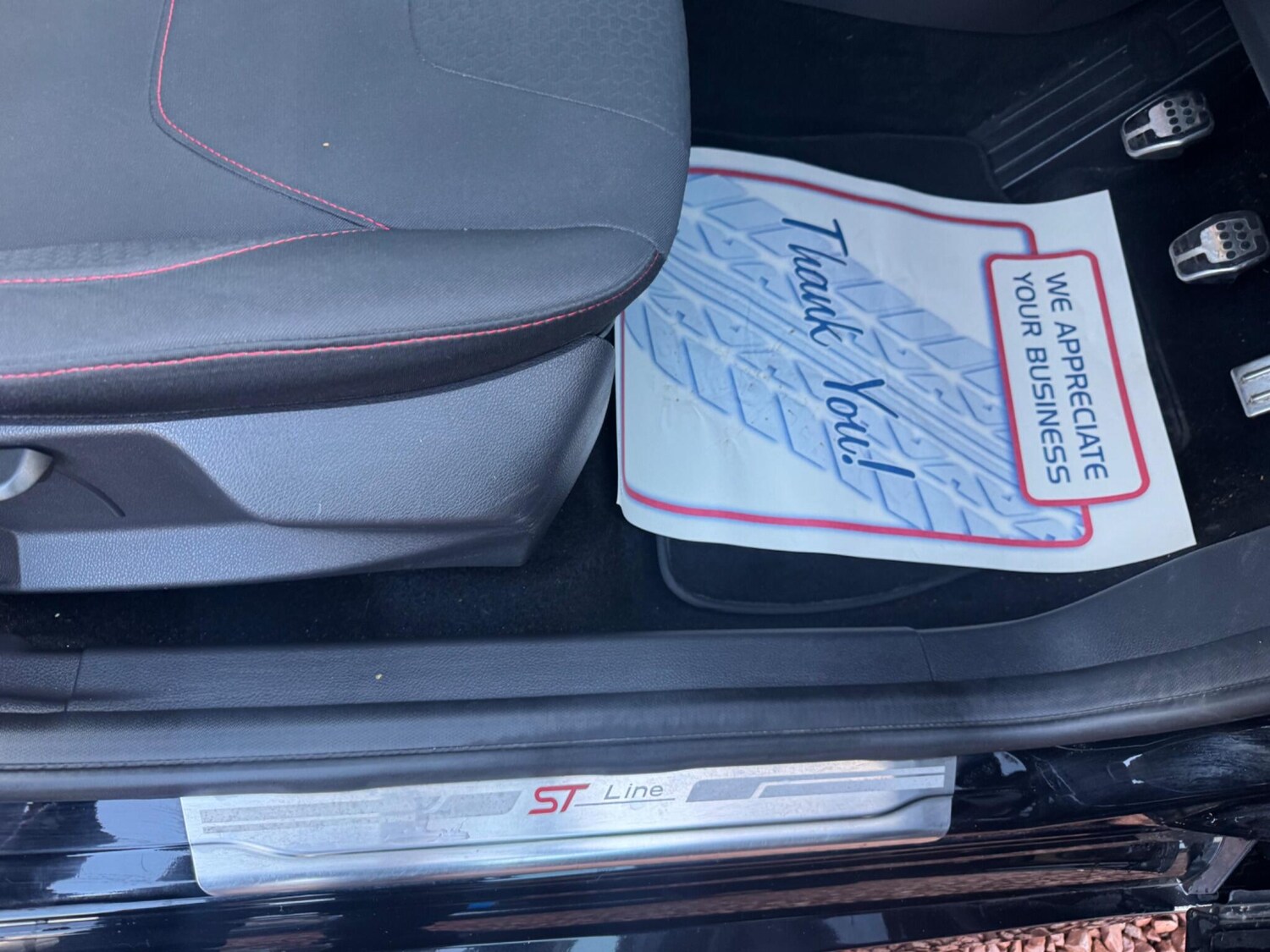 Used Ford Focus 2017 for sale - 76388860: Photo 32