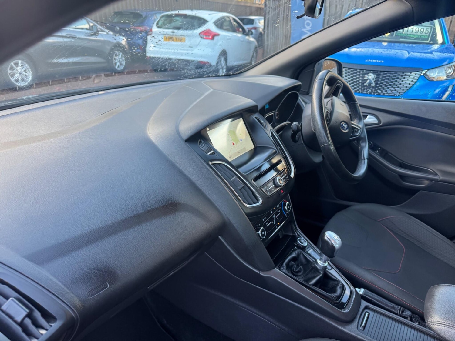 Used Ford Focus 2017 for sale - 76388860: Photo 8