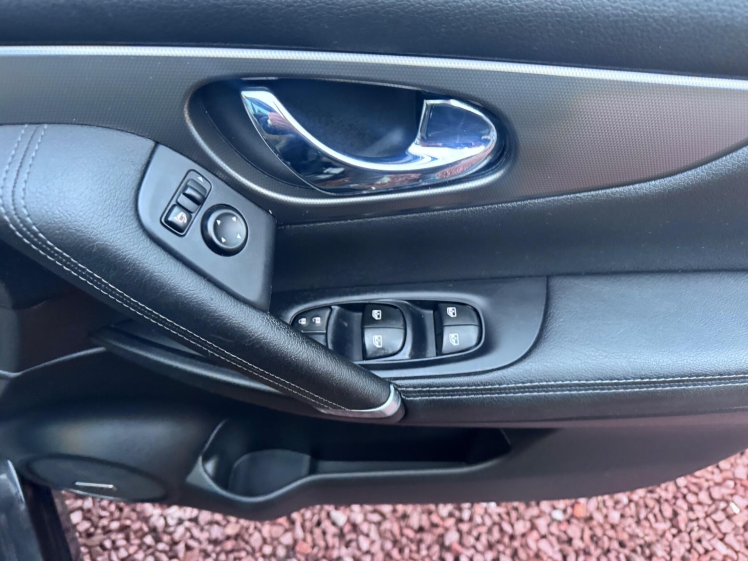 Used Nissan Qashqai 2017 for sale - 77331511: Photo 22