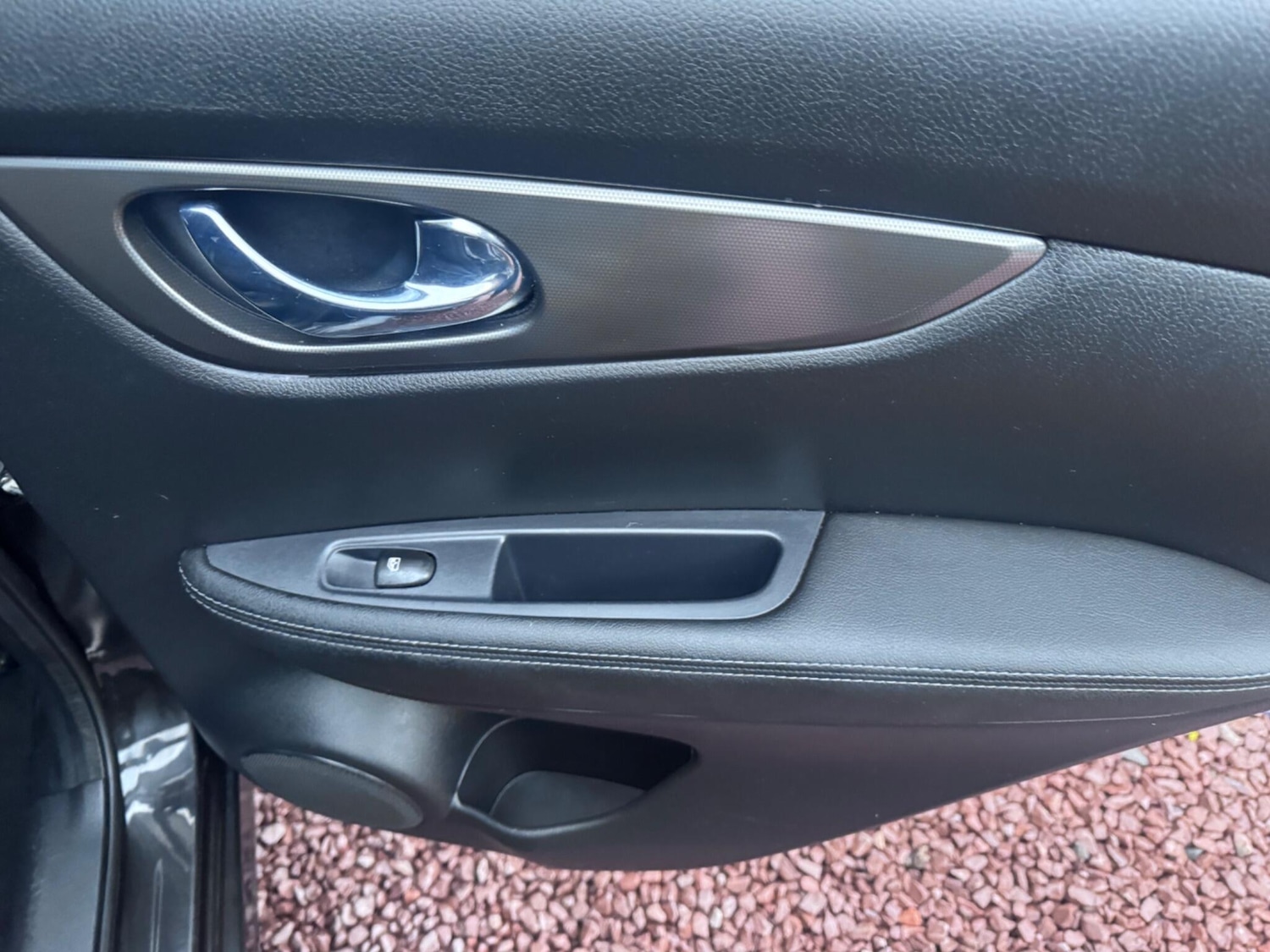 Used Nissan Qashqai 2017 for sale - 77331511: Photo 28