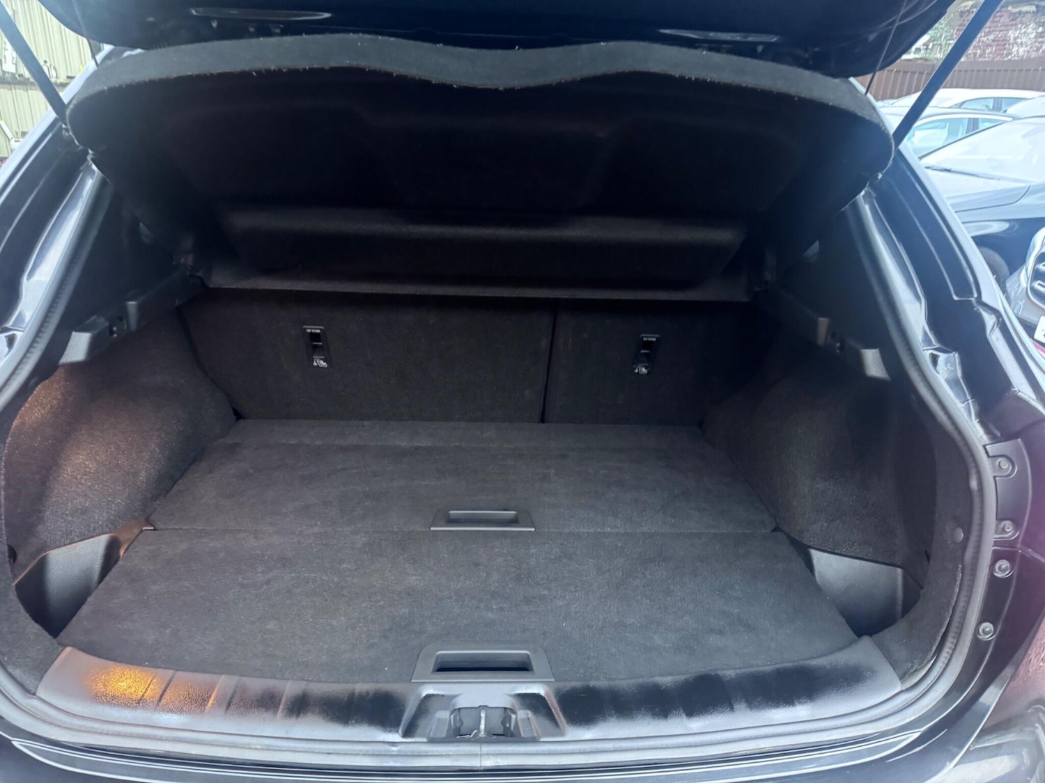 Used Nissan Qashqai 2017 for sale - 77331511: Photo 34