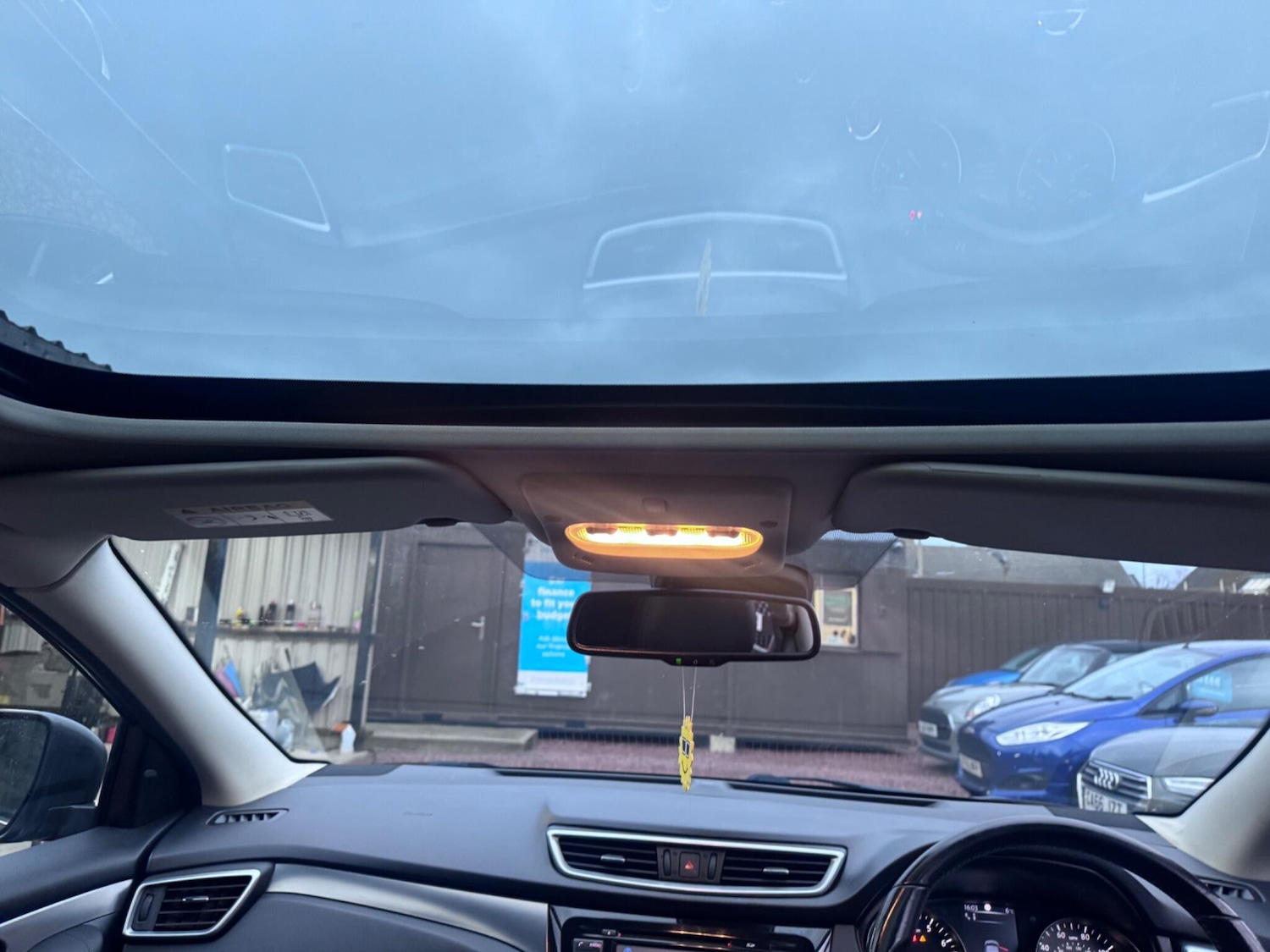 Used Nissan Qashqai 2017 for sale - 77331511: Photo 50