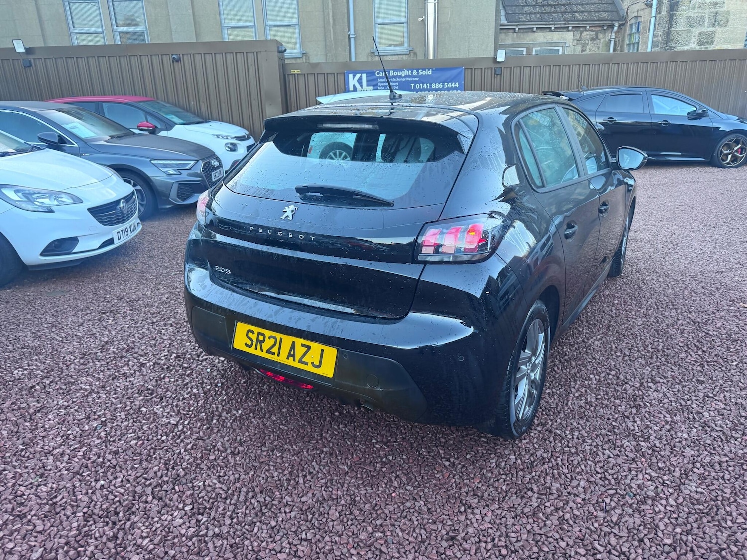 Used Peugeot 208 2021 for sale - 76832561: Photo 12