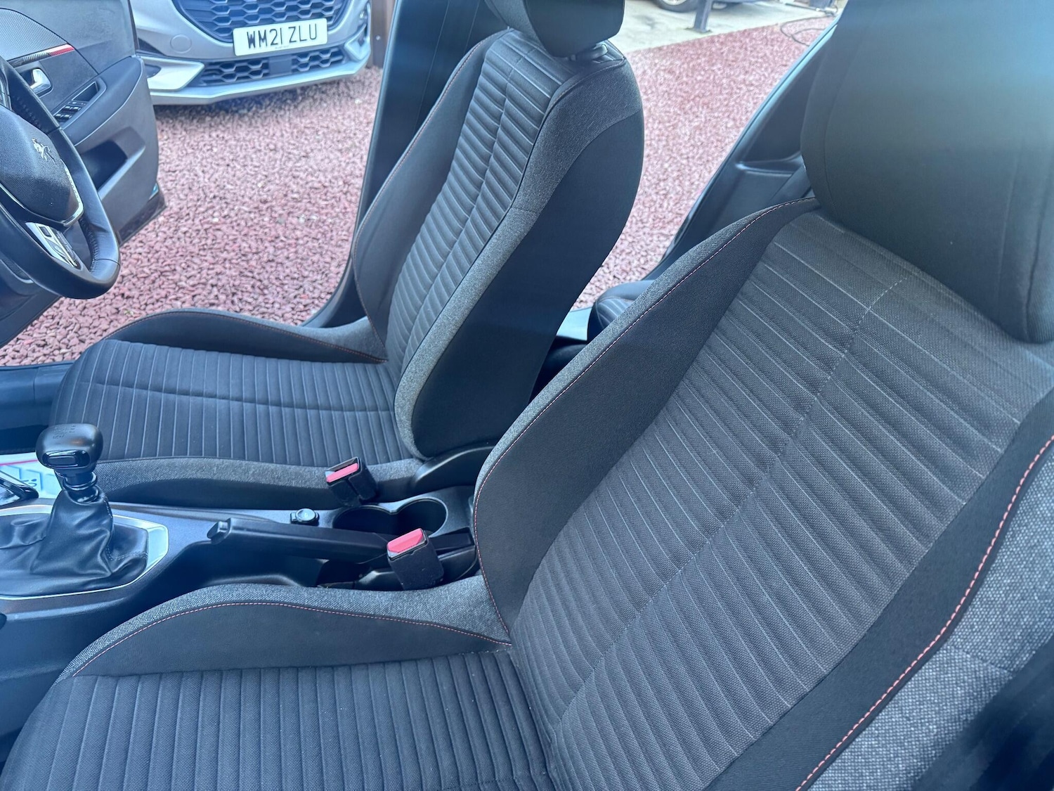 Used Peugeot 208 2021 for sale - 76832561: Photo 39