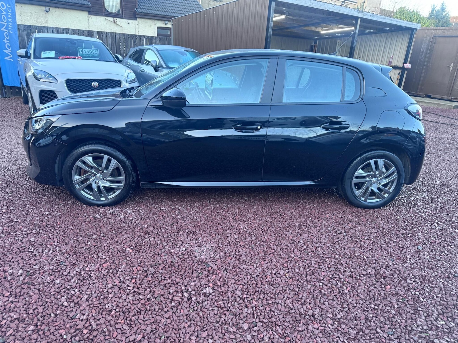 Used Peugeot 208 2021 for sale - 76832561: Photo 8