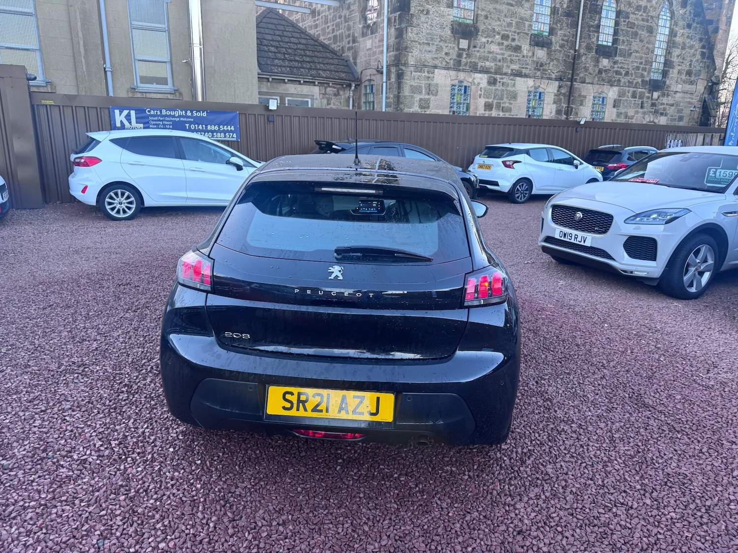 Used Peugeot 208 2021 for sale - 76832561: Photo 9