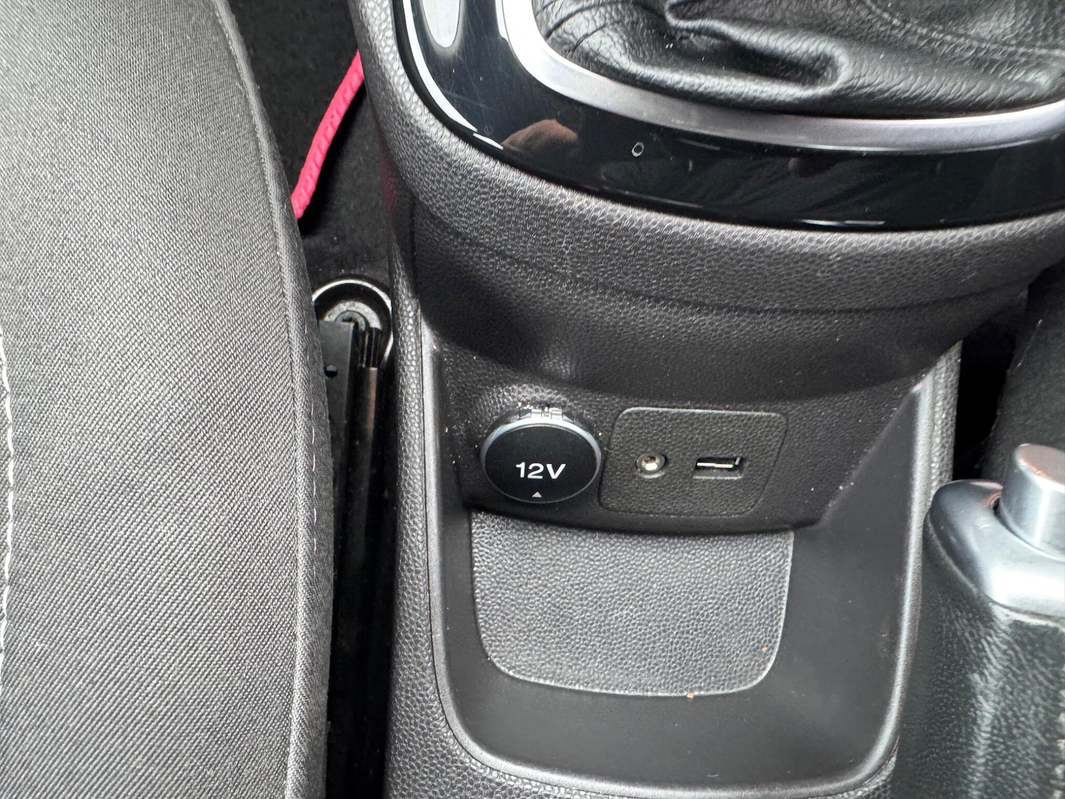 Used Ford Fiesta 2016 for sale - 76260372: Photo 36