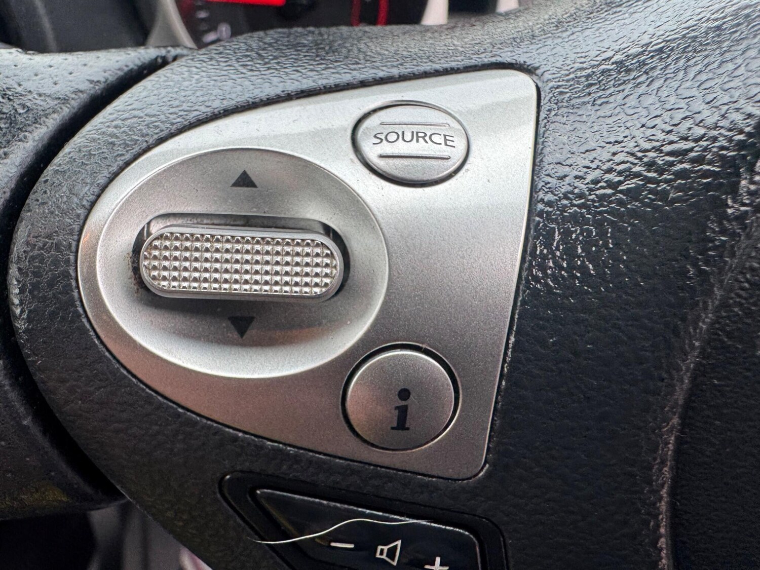 Used Nissan Juke 2018 for sale - 76270554: Photo 40