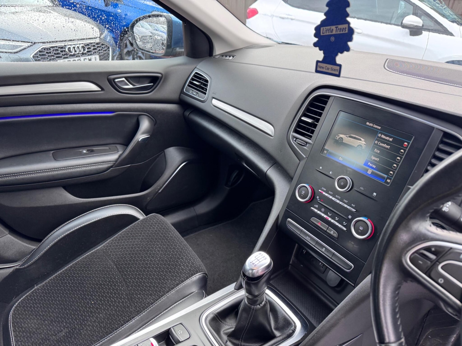 Used Renault Megane 2017 for sale - 77468111: Photo 15