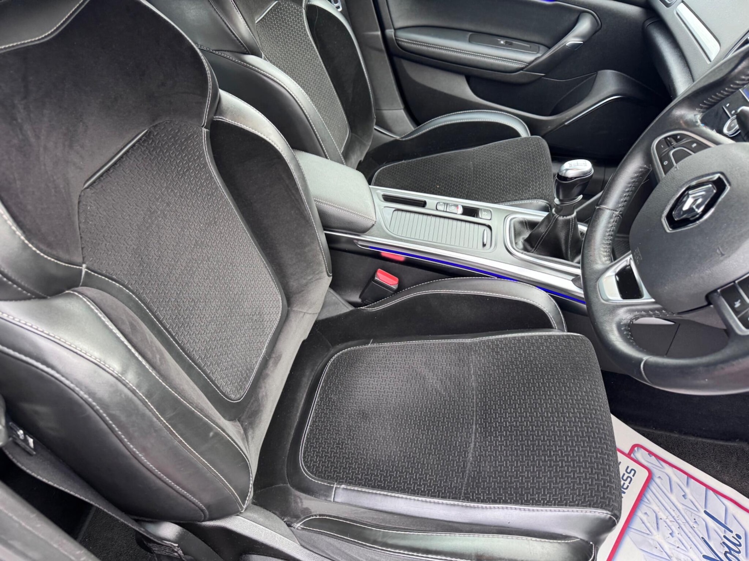 Used Renault Megane 2017 for sale - 77468111: Photo 20