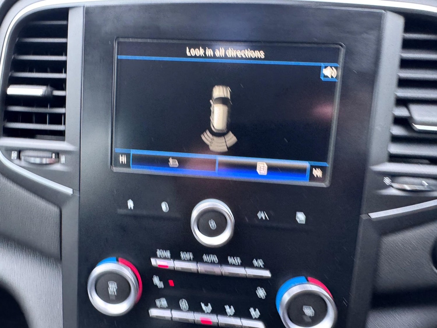 Used Renault Megane 2017 for sale - 77468111: Photo 52