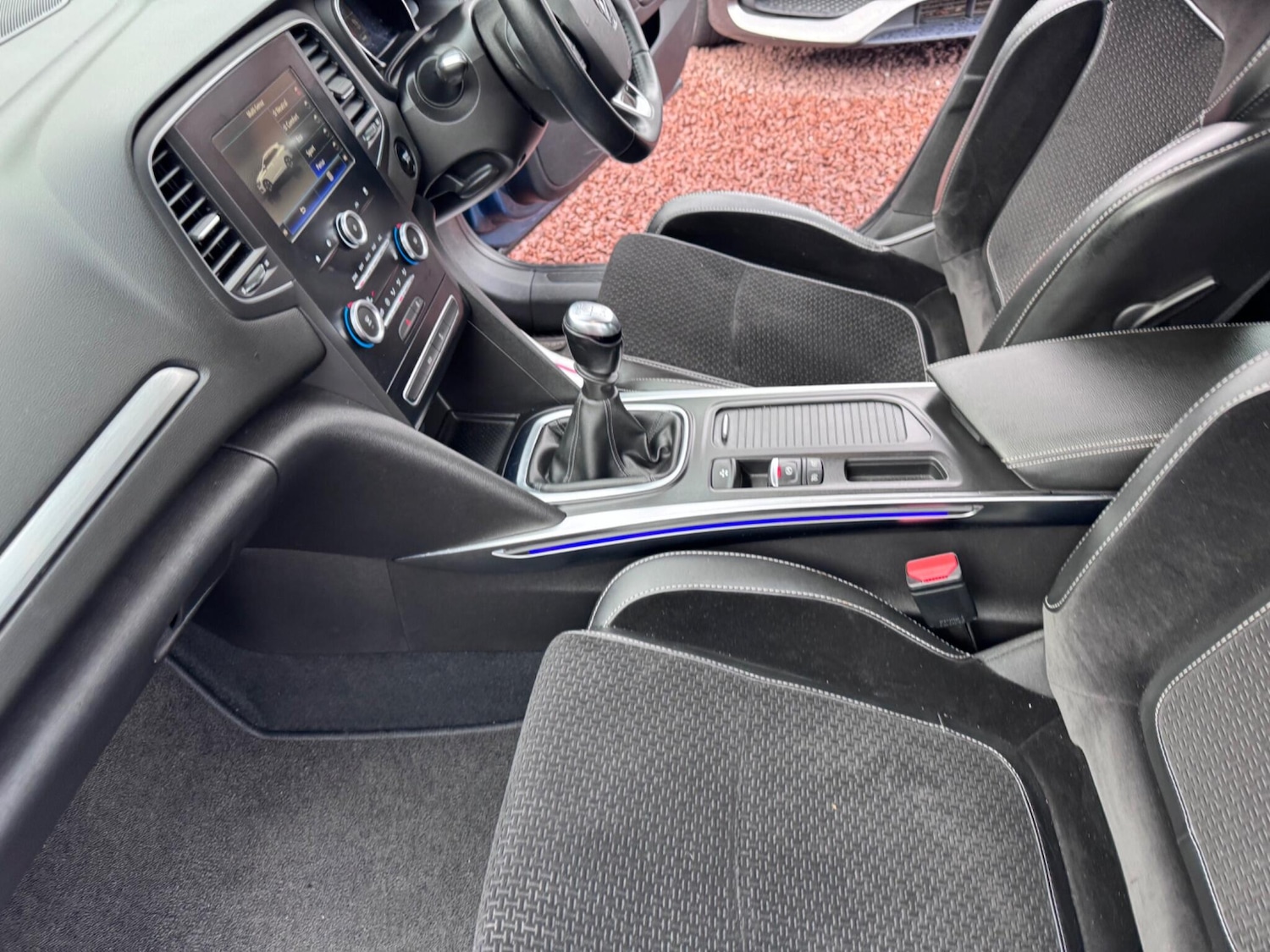 Used Renault Megane 2017 for sale - 77468111: Photo 64