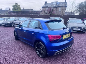 Used Audi A1 2013 for sale - 76671197: Photo