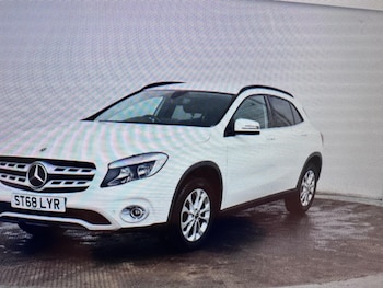 Used Mercedes-Benz GLA 2018 for sale - 78362512: Photo