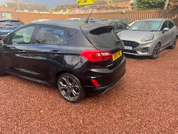 Used Ford Fiesta 2018 for sale - 76002067: Photo