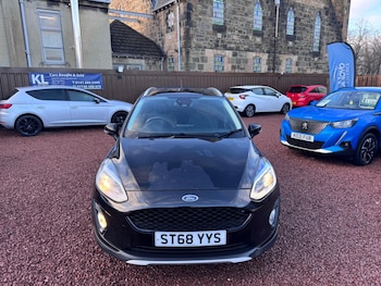 Used Ford Fiesta 2018 for sale - 76666806: Photo