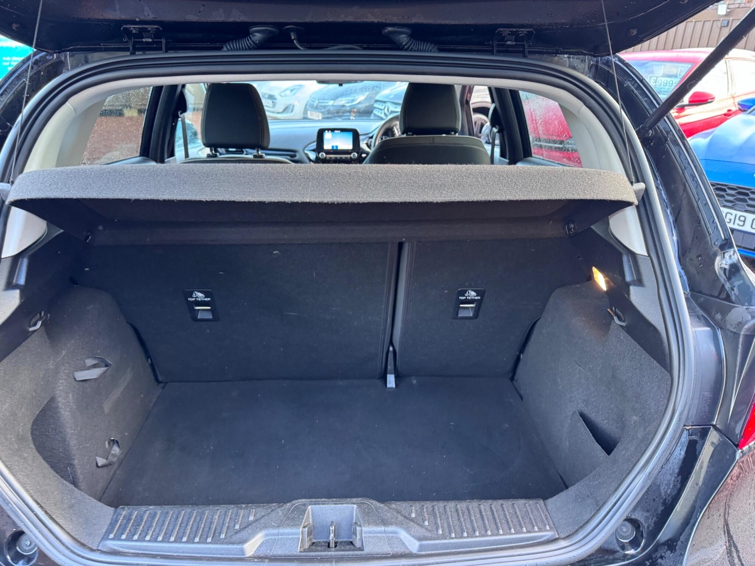 Used Ford Fiesta 2018 for sale - 76666806: Photo 32